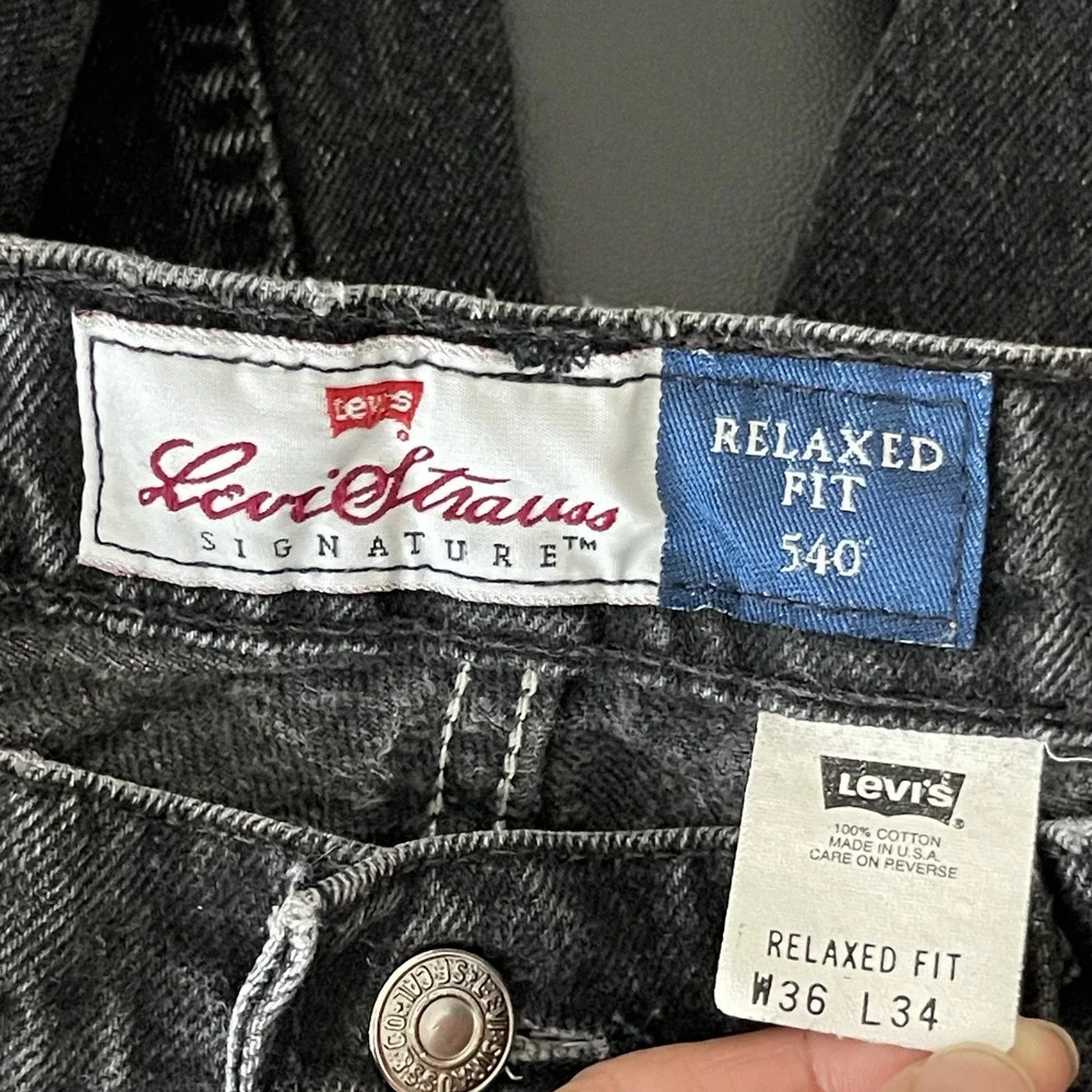 VTG Levis 540 Denim Jeans Mens 34x33 Black Relaxed Fit Brown Tab 90s USA Made